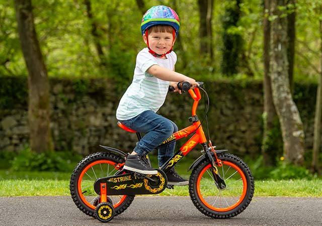 Smyths best sale kids bike