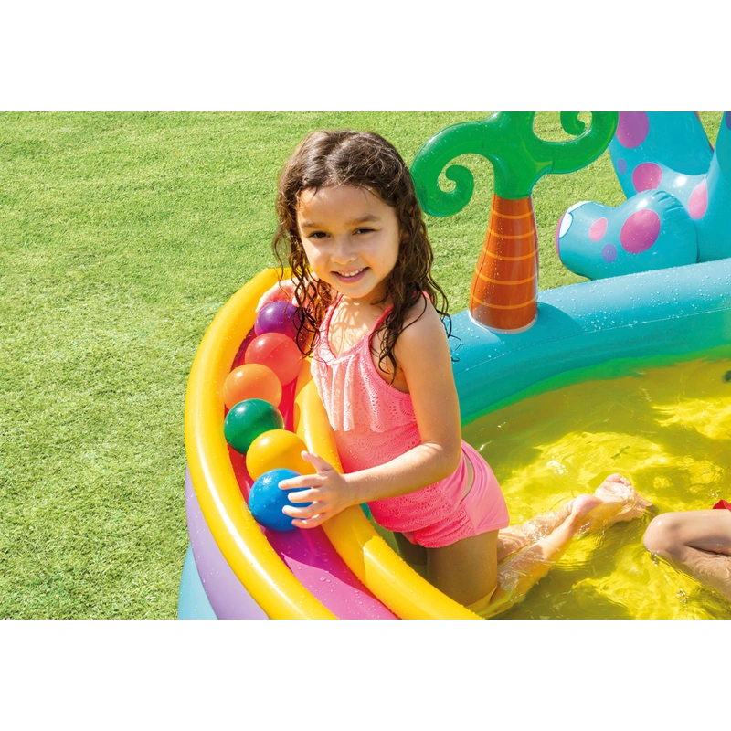 Dinosaur themed paddling pool UK setup