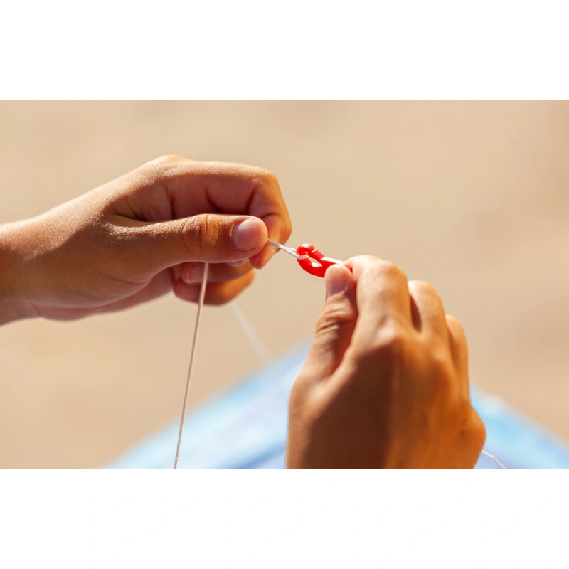 Diamond-Shaped Classic Kite assembly parts included