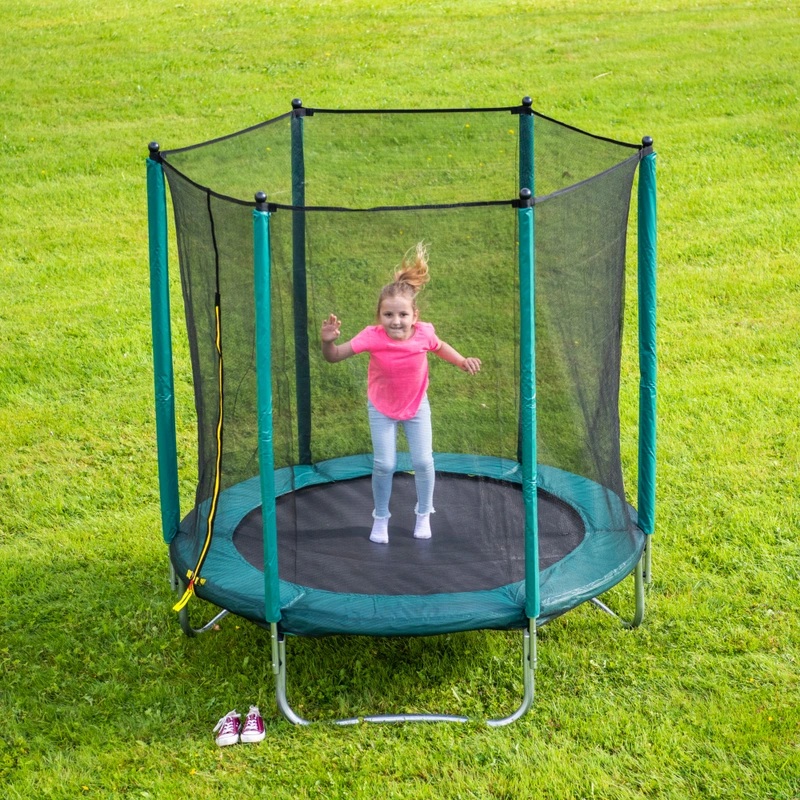 Compact 6ft trampoline design