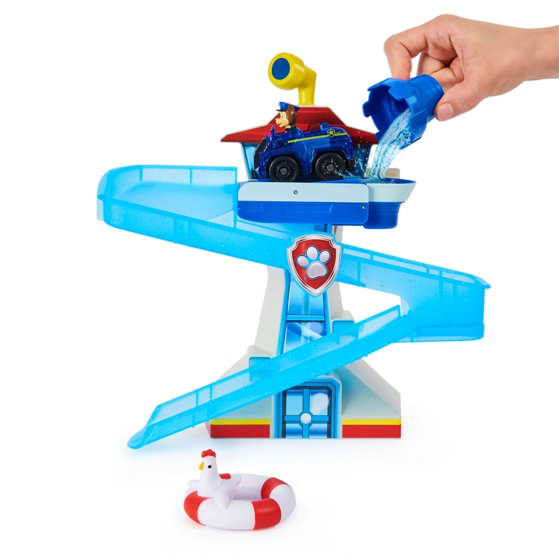 Children playing with PAW Patrol Adventure Bay bath toys UK