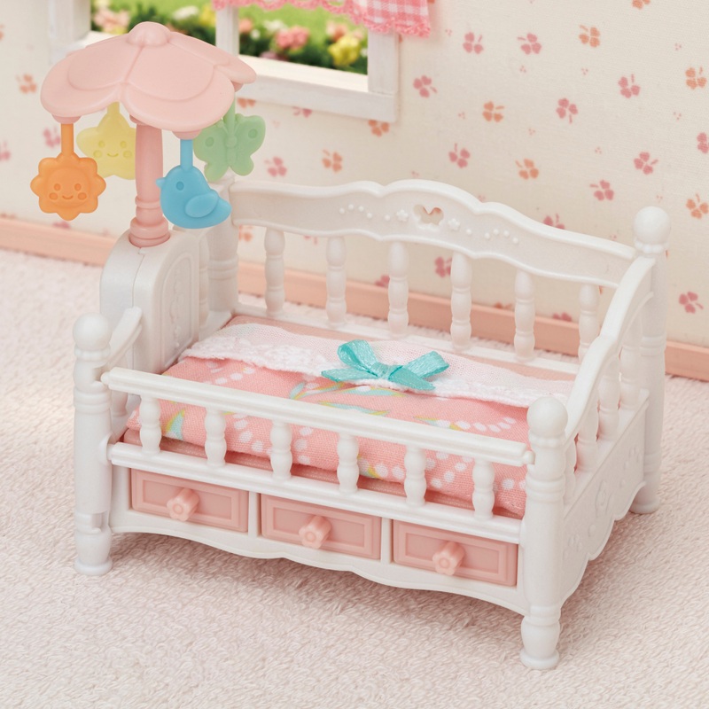 Sylvanian Families - Le Lit de Bébé et Mobile