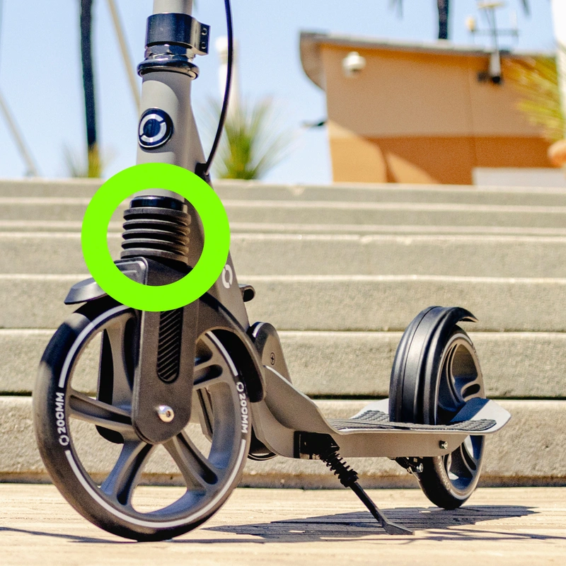Aero A200 deck and wheel detail