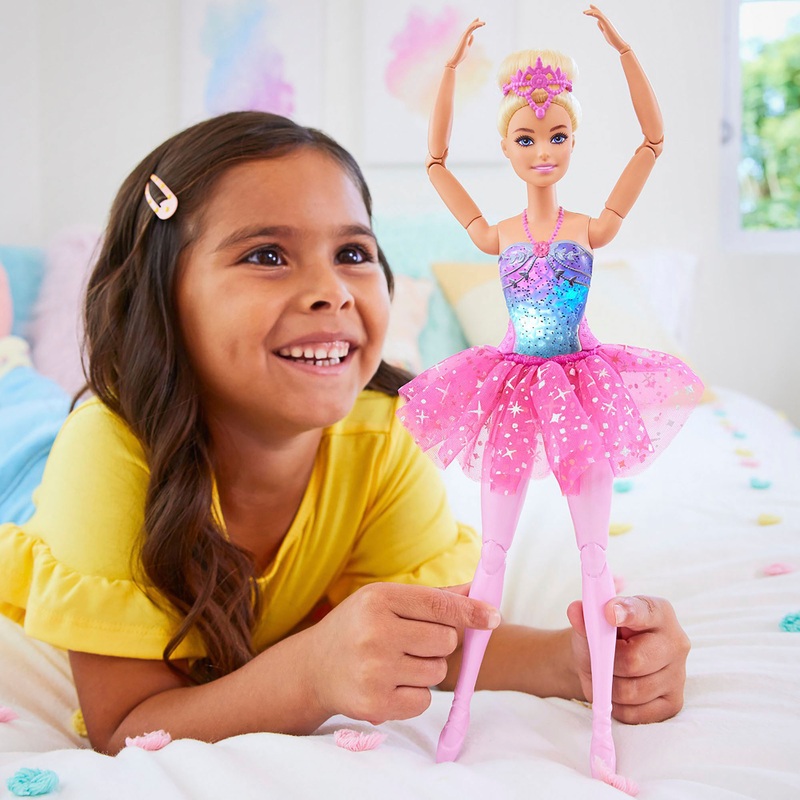 Barbie Dreamtopia Pop Magic Light Ballerina met Lichtgevende Jurk