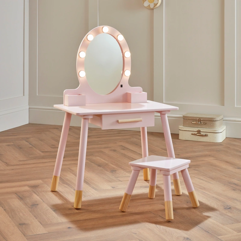 Close up of mirror on Dimples vanity table UK