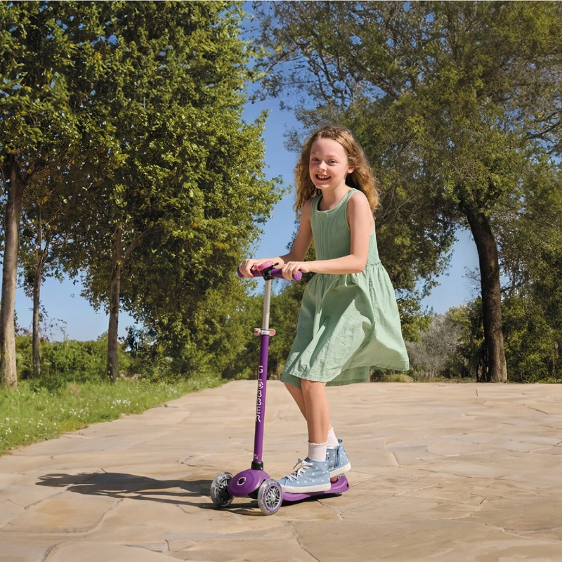 Adjustable T-bar scooter for children