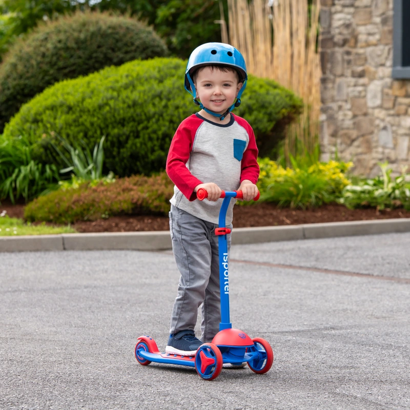 kids using iSporter Mini Scooter in UK park
