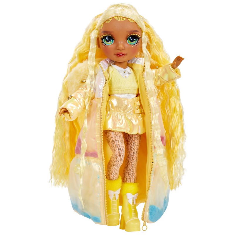 Rainbow High - Winter Wonderland Poupée Sunny avec Bonhomme de Neige