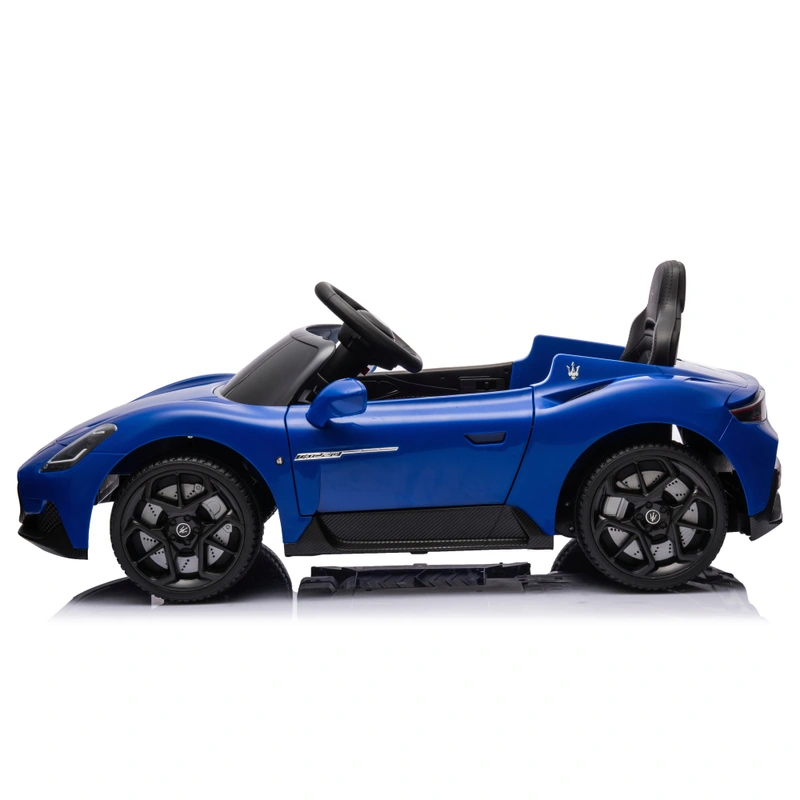 Maserati MC20 Kids Electric Car Dashboard and Controls UK