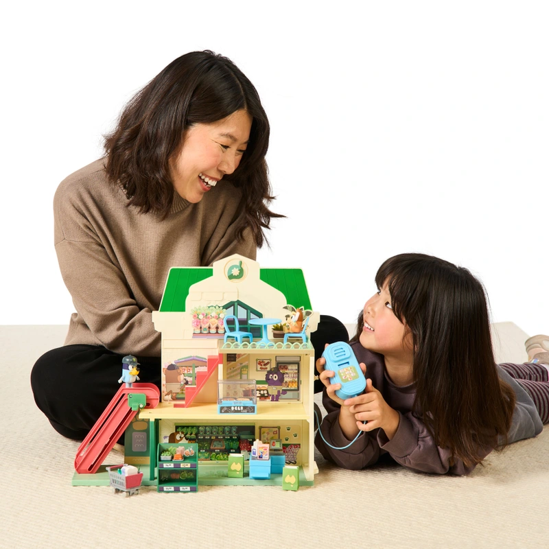 Box art for Bluey Supermarket Playset UK