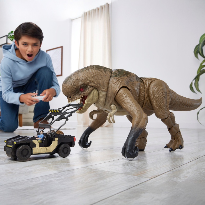 Jurassic World Rebirth Remote Control Track 'n Chomp Dinosaur Distortus Rex | Smyths Toys UK