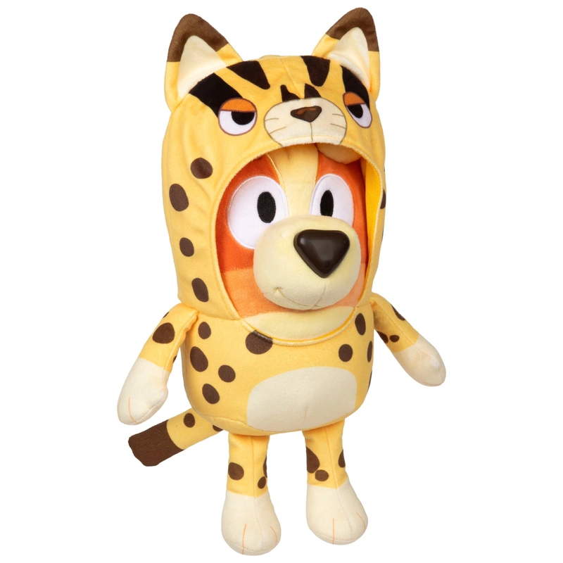 Kids playing with Bluey and Bingo plush set
