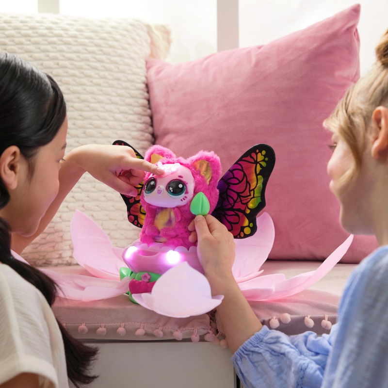 Hatchimals - Bloomables Ma Fleur Magique Kittyfly Oeuf Surprise Éclosion Secrète