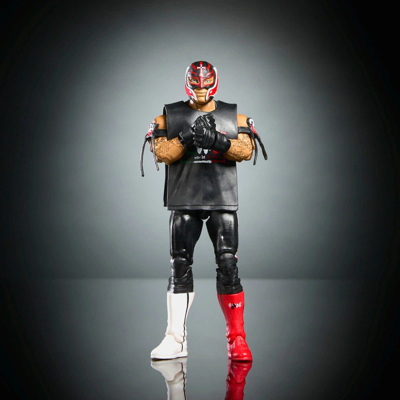 Detailed face sculpt of WWE Elite Rey Mysterio