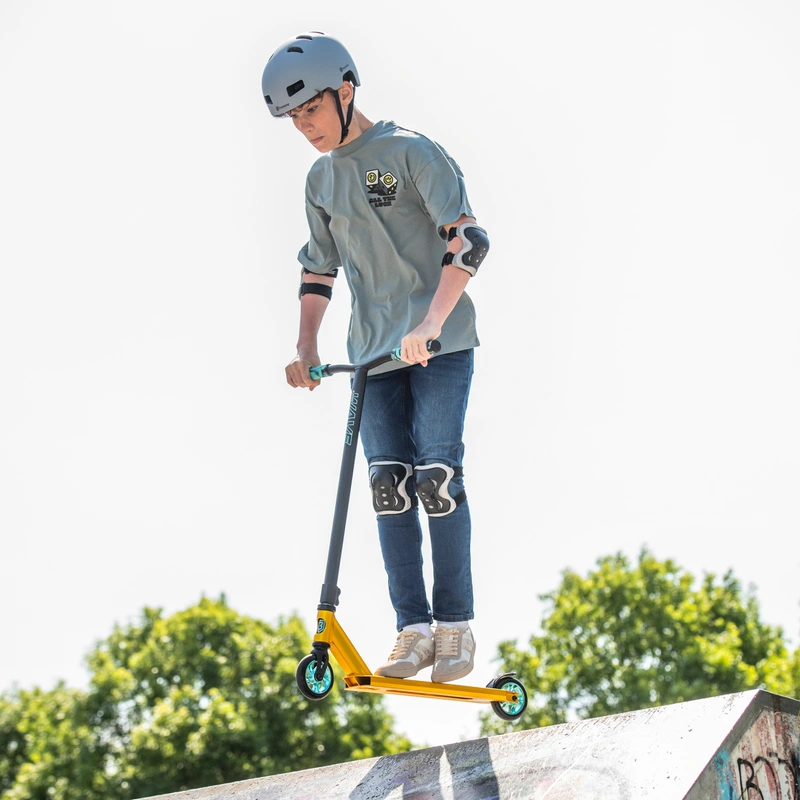 Rear fender brake on Blindside Wave Stunt Scooter