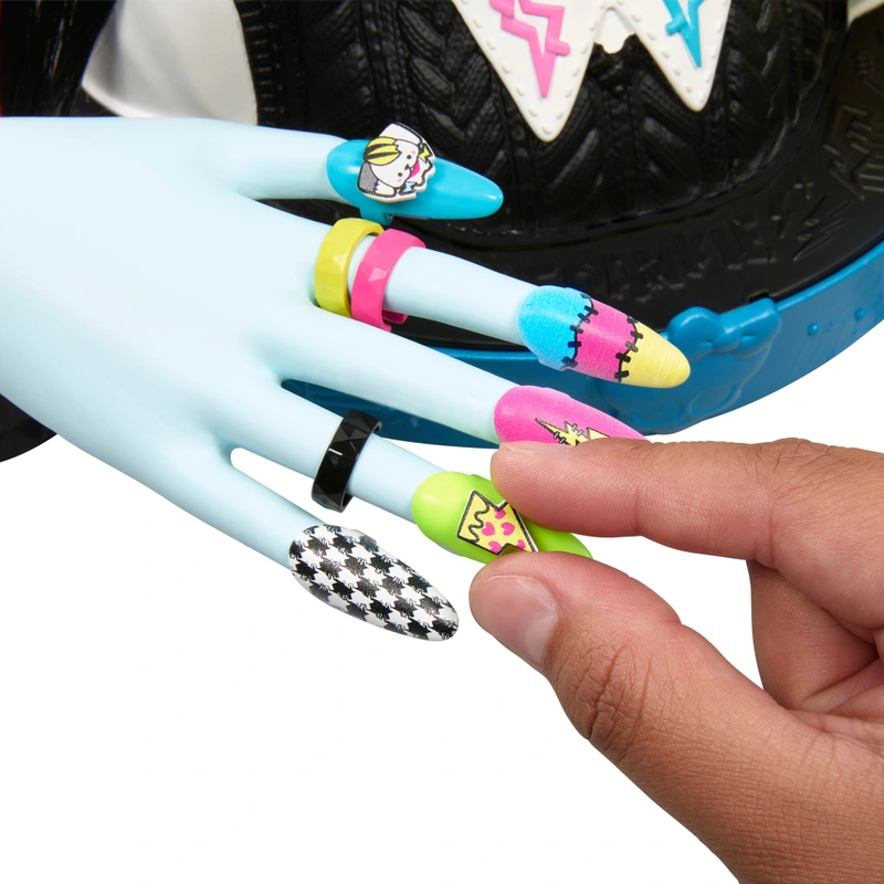 Monster High Styling Head Packaging UK
