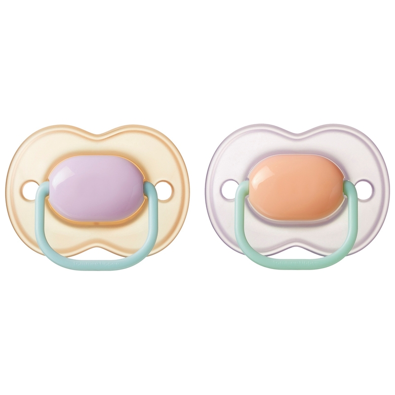 Tommee Tippee 6 Months+ Everyday Favourites Ultimate Fit Dummies 2 Pack Assortment