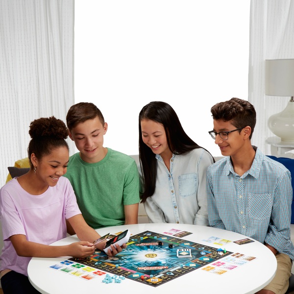 Monopoly Ultimate Banking - Board Games UK