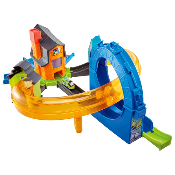 thomas the train mini stunt set
