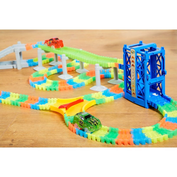 Glow Tracks Super Set Smyths Toys UK