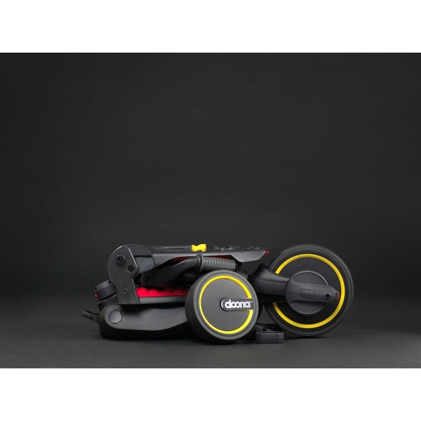 Doona Liki Trike 4 in 1 Flame Red Trikes UK