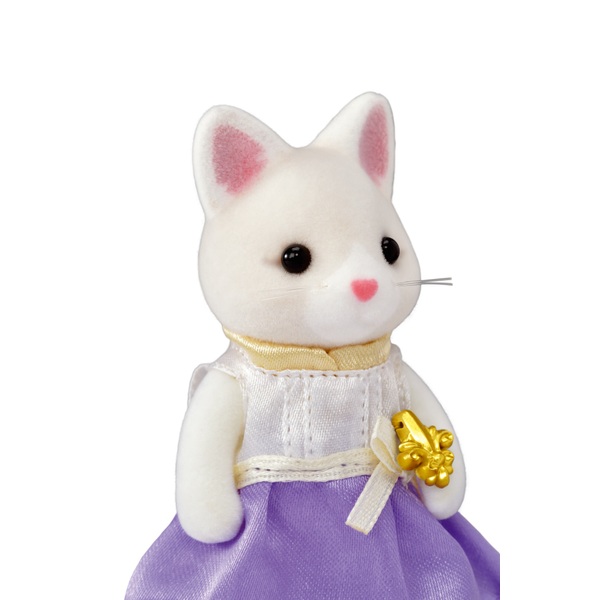 sylvanian families town girl