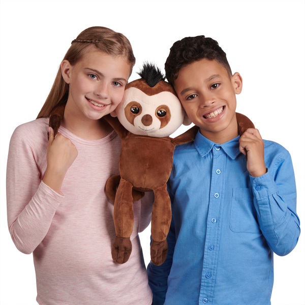 fingerlings hug sloth