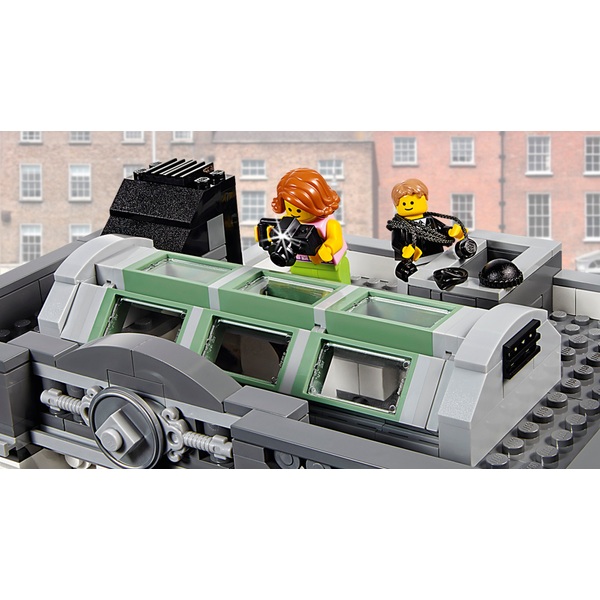 lego 10251 creator brick bank