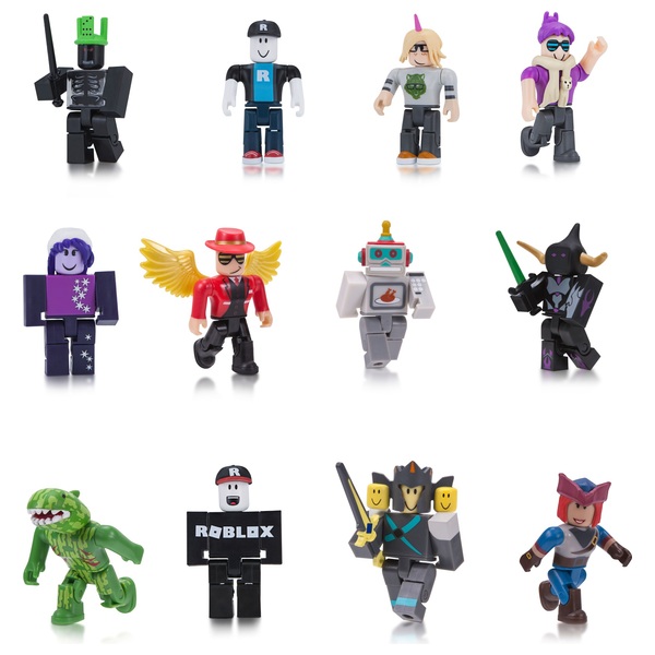 Roblox Classics 12 Figure Pack Series 2 Exclusive To Smyths Toys Superstores - roblox card opening