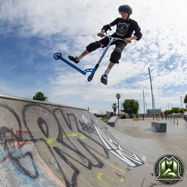 Madd Gear MGP VX7 Team Edition Scooter Electric Blue Stunt Scooters UK