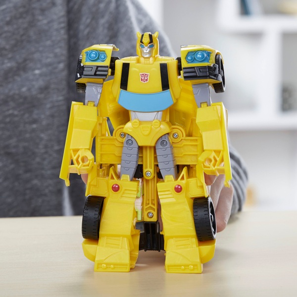 Transformers Cyberverse Ultra Class Bumblebee - Transformers UK