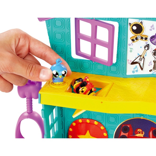 Moshi Monsters Egg Hunt Blingo's Party House Playset - Smyths Toys