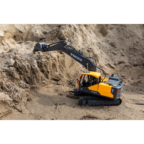 116 Radio Control Volvo Excavator Smyths Toys UK