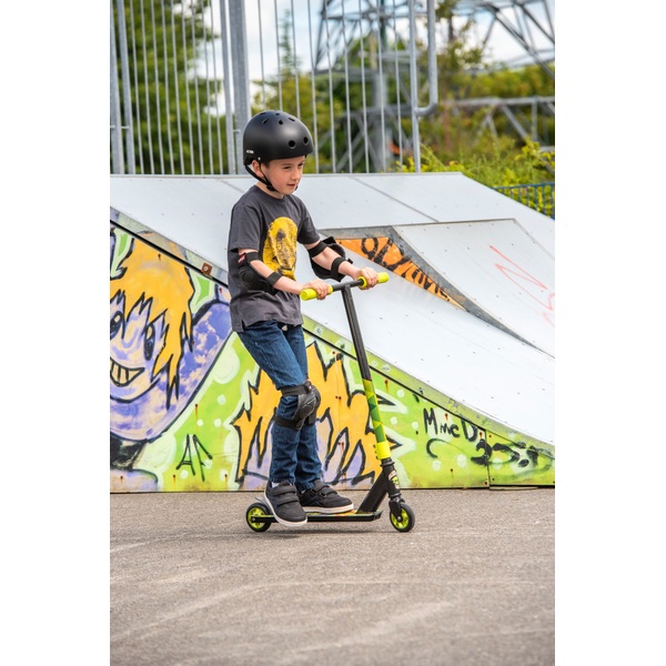 Blindside 360 Pro Scooter Smyths Toys UK