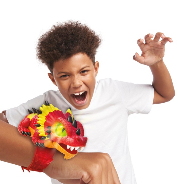 smyths little live pets