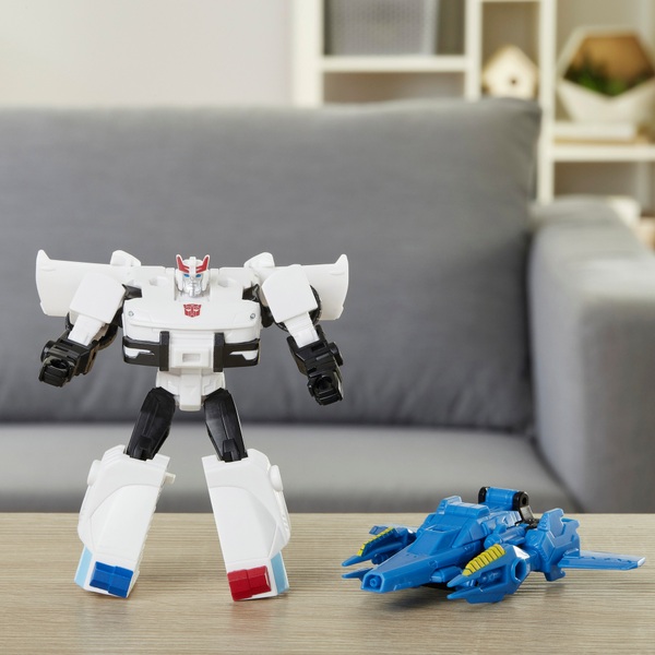 Prowl Transformers Cyberverse Power of the Spark Spark Armour Action