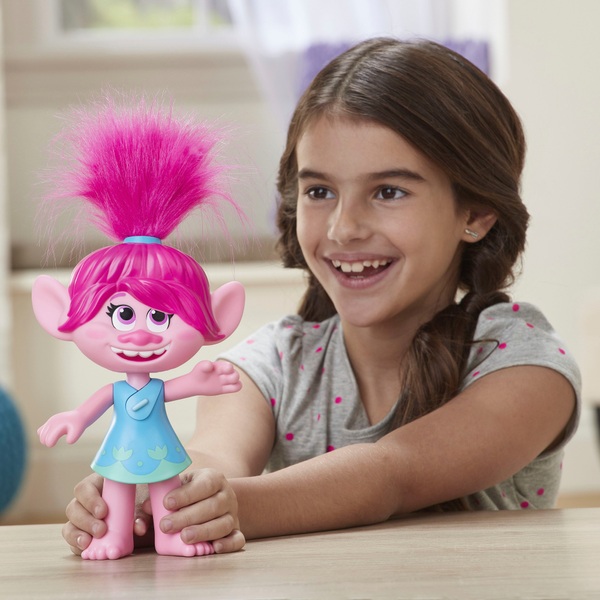 DreamWorks Trolls World Tour Superstar Poppy Doll - Smyths Toys UK