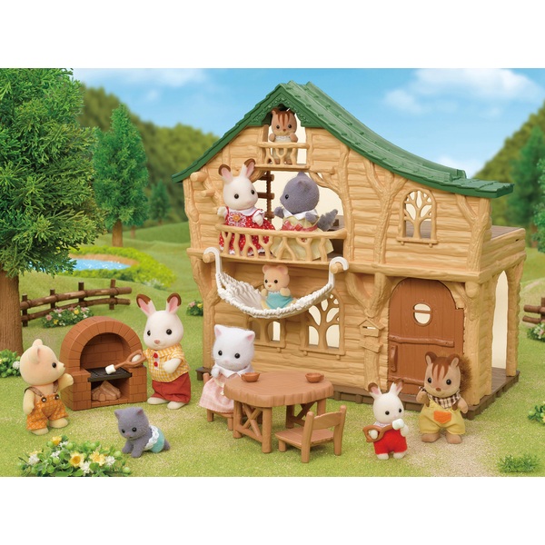 Sylvanian Families Lakeside Lodge - Smyths Toys UK