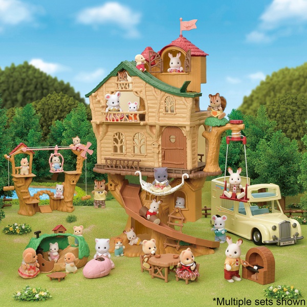 Sylvanian Families Lakeside Lodge - Smyths Toys UK