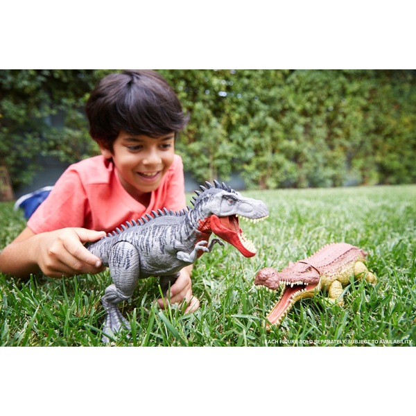 Jurassic World Massive Biter Tarbosaurus | Smyths Toys UK