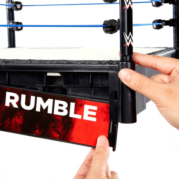 WWE Smackdown Live / Royal Rumble Superstar Wrestling Ring Smyths Toys