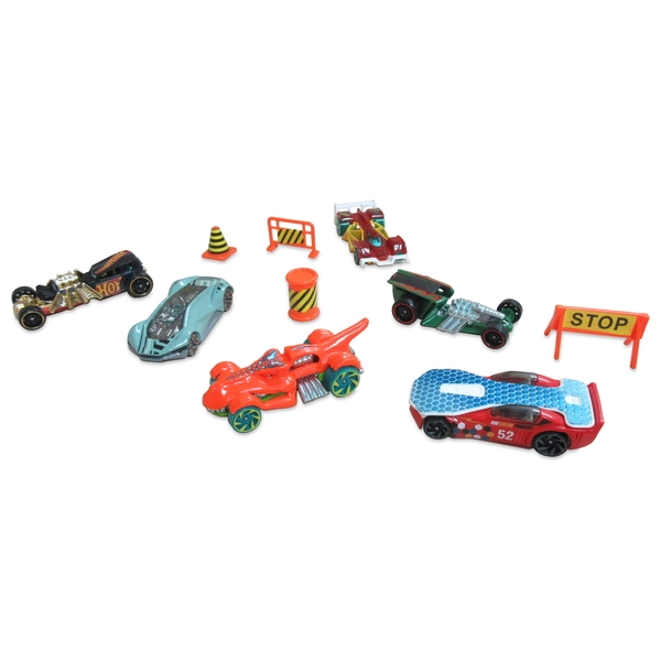 Hot Wheels Transporter 65 America Carry Case Truck with 6 Cars Smyths Toys Ireland