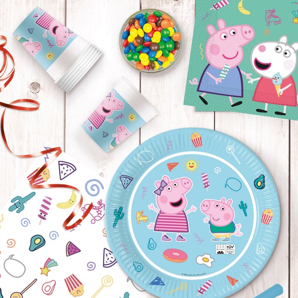 Peppa Pig Party Pack for 8 People | Smyths Toys Ireland