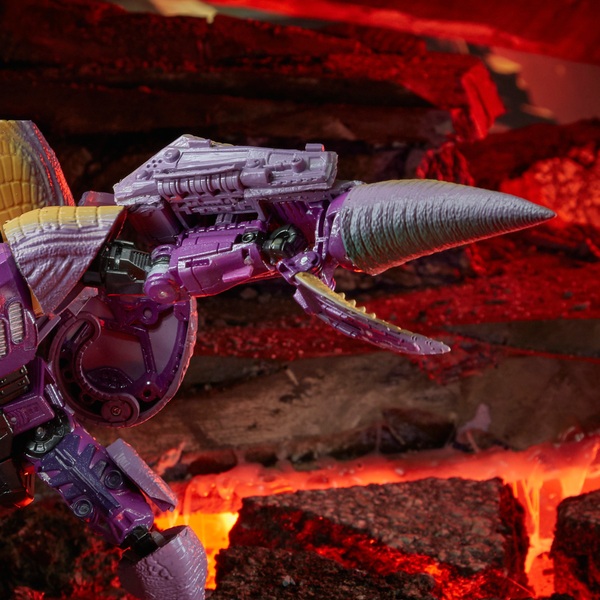 transformers war for cybertron kingdom leader megatron stores