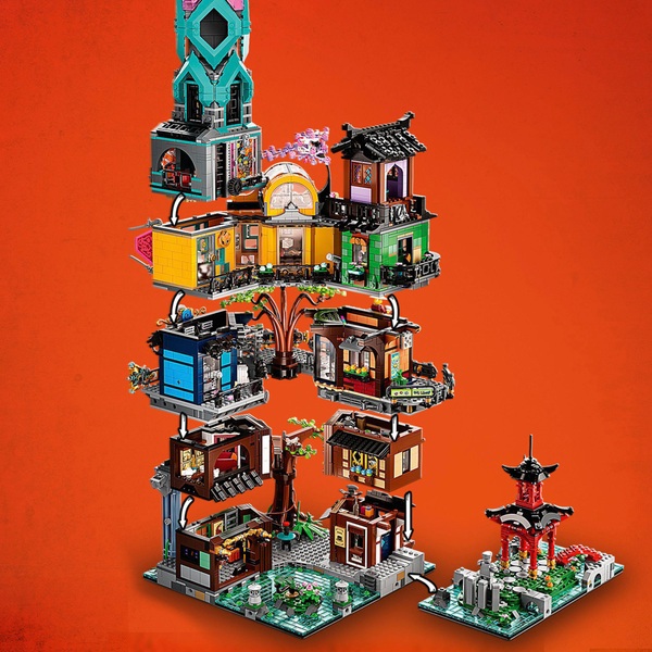 LEGO NINJAGO 71741 Legacy City Gardens Large Ninja House Building Set