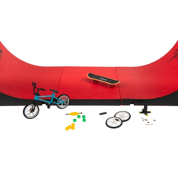 Finger Skateboard Half Pipe Playset Smyths Toys UK