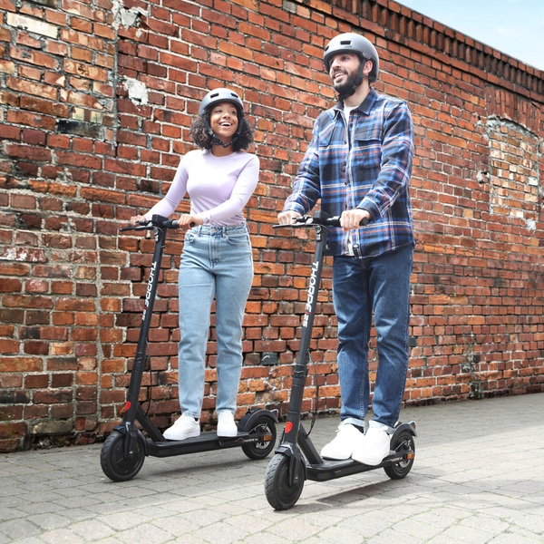 Thorpe 25 Electric Scooter Smyths Toys UK