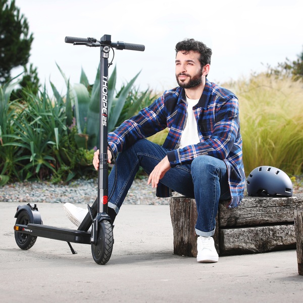 Thorpe 25 Electric Scooter Smyths Toys UK