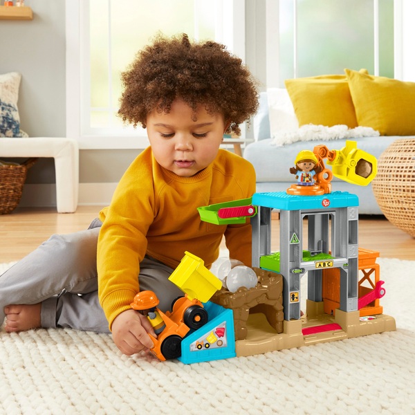 Fisher-Price Little People Load Up ‘n Learn Construction Site Playset ...