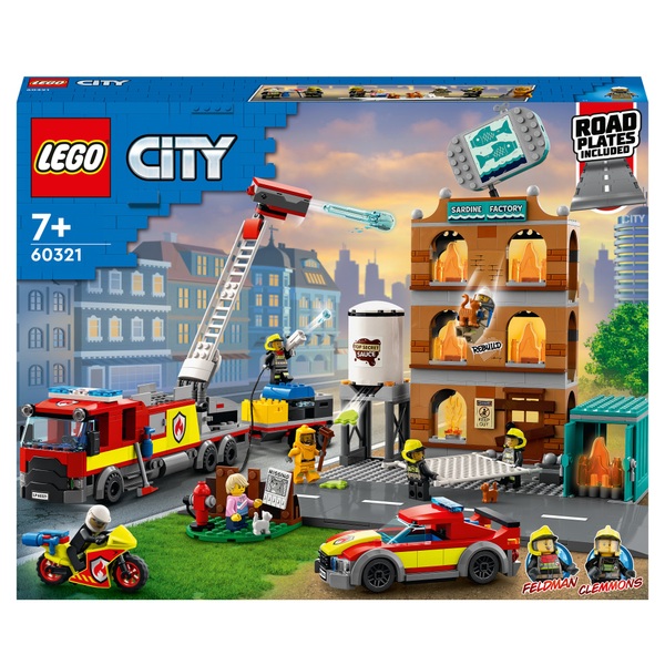 LEGO 60321 City Fire Brigade Truck & Firefighter Set Toys UK